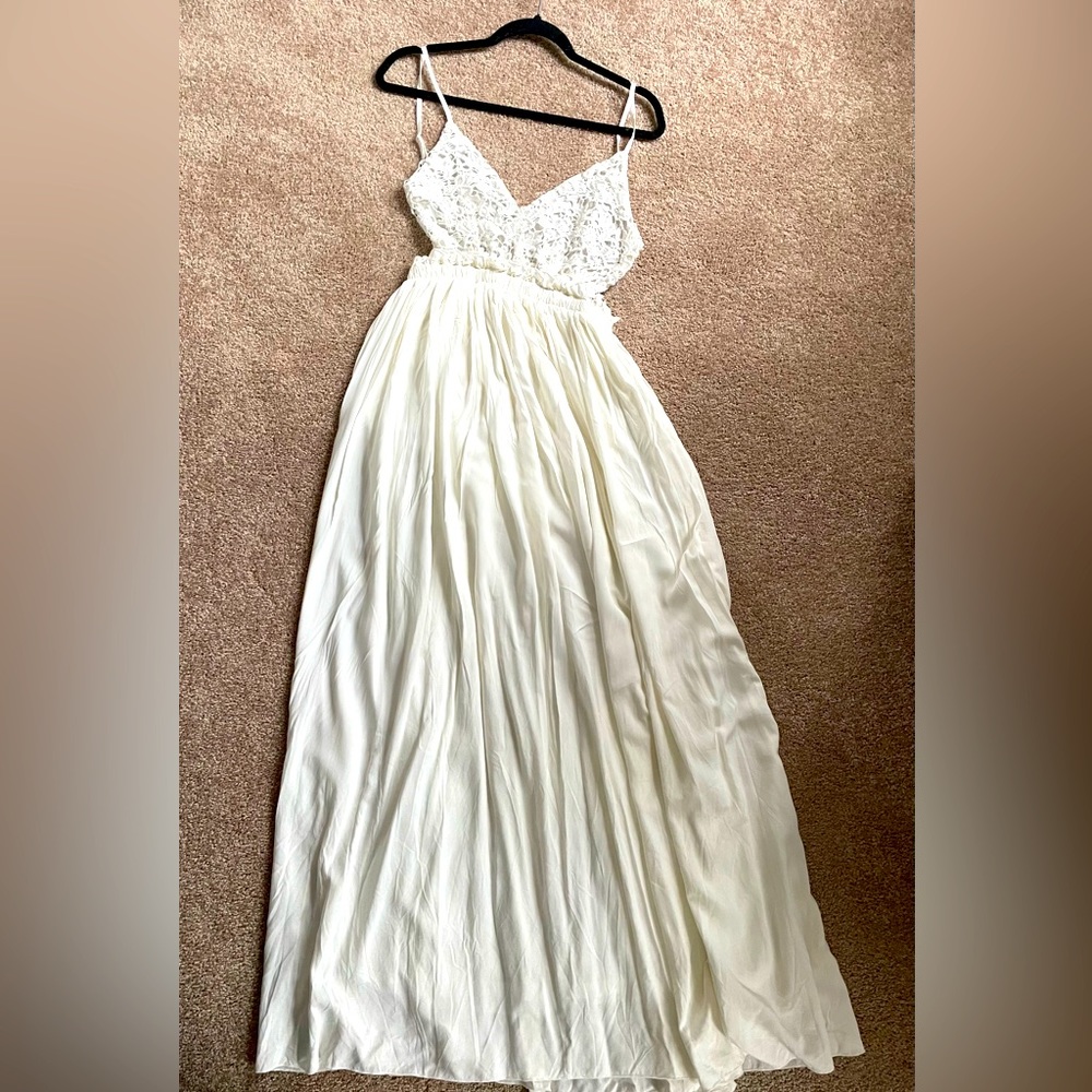 Eyelet Detailed Sundress Size: M Shein